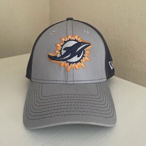 Miami Dolphins New Era Grayed Out Neo 2
39THIRTY Flex Hat Size Small-Medium NWOT